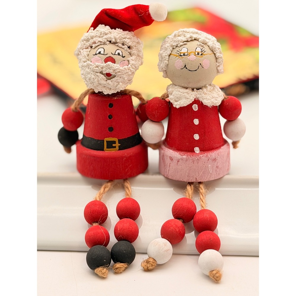 Vintage Style Wooden Santa and Mrs Claus Shelf Sitter Figurines Set of 2 Red
